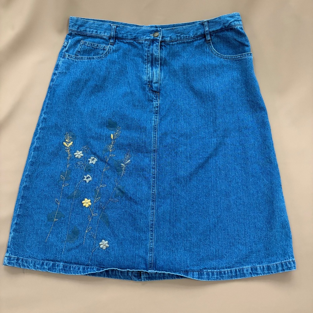 Boho Floral Embroidered Denim Skirt Blue Size 16 Christopher & Banks Festival